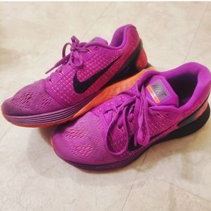 Nike Lunarglide 7 Runner Jogger Athletic Magenta Active Bright Sneakers Shoes